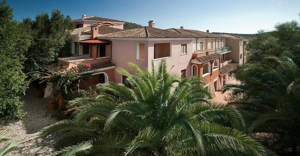 Residence Sos Alinos Cala Liberotto Italia