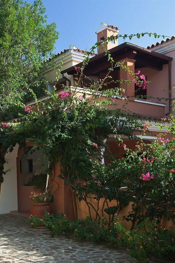 Residence Sos Alinos Cala Liberotto