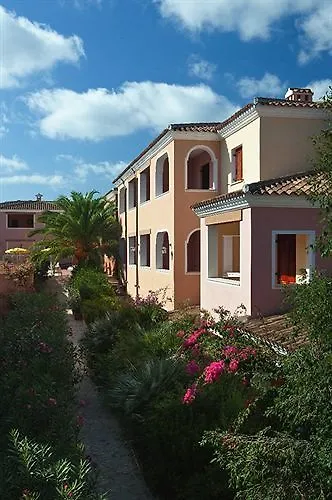Apartahotel Residence Sos Alinos Cala Liberotto