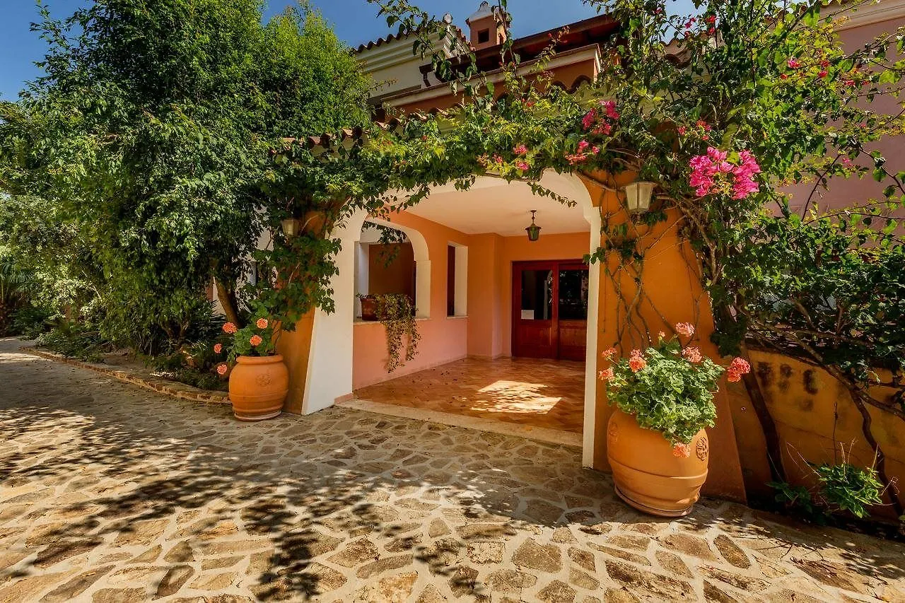 Residence Sos Alinos Cala Liberotto 3*,  Italia
